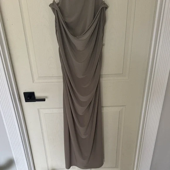 NWT Aritzia Wilfred Remedy Dress - Picture 6 of 6